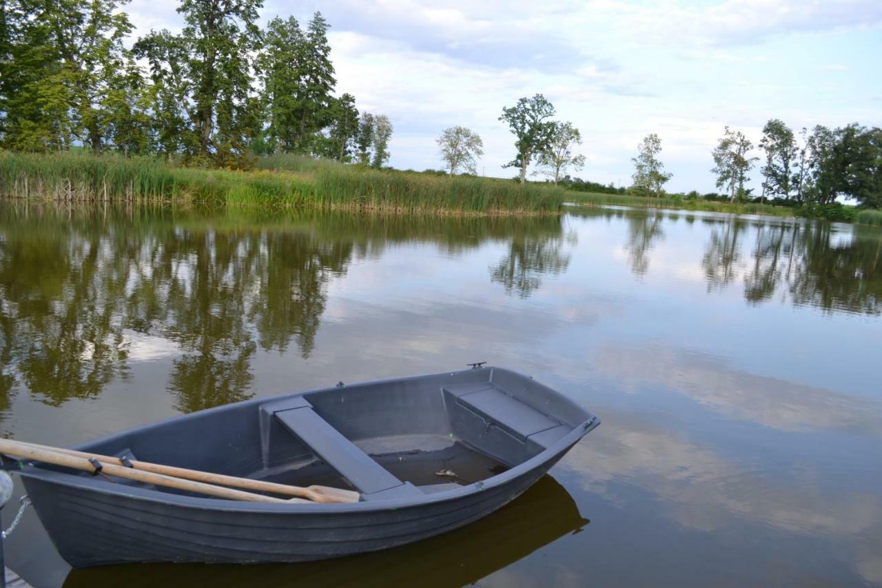 Palac Komierowo Sępólno Krajeńskie Exterior foto